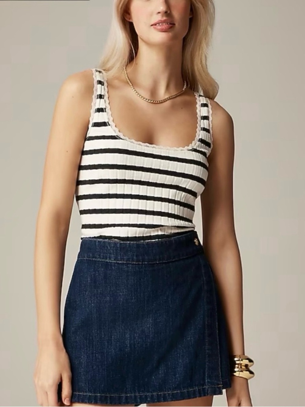 J.CREW Size XS Lace Trim Scoop Neck Tank Top Black & White Striped Wide Ribbed